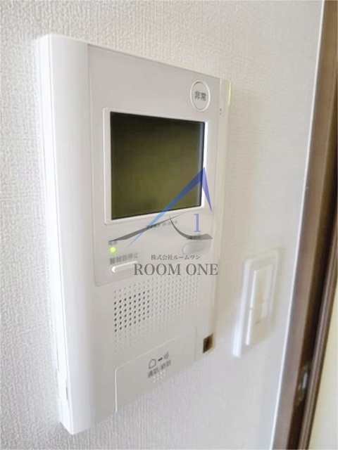 セキュリティ　モニター付きインターホンです。