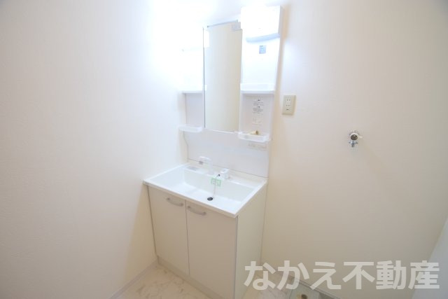 洗面設備　脱衣スペースもあります