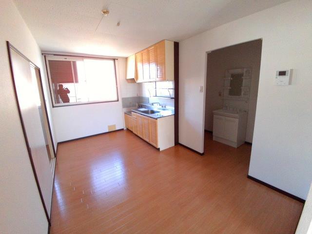 居室・リビング　ダイニング広々♪