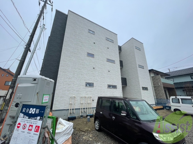 建物外観　仙台市若林区荒井４丁目「ＲＥＧＡＬＥＳＴ荒井」