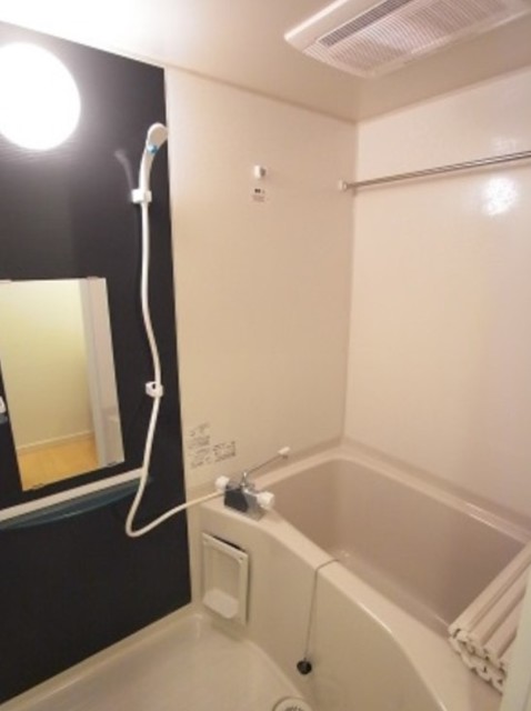 バス・シャワールーム　別部屋同仕様タイプ