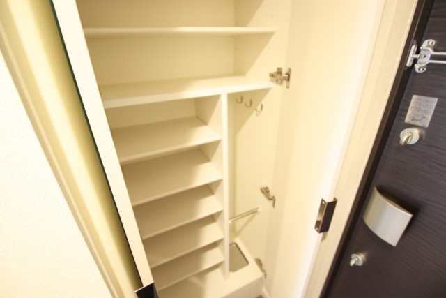 収納　※別室の参考写真の為、現況優先です。