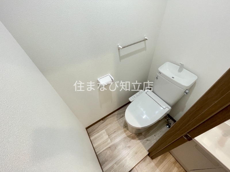 トイレ　別部屋写真