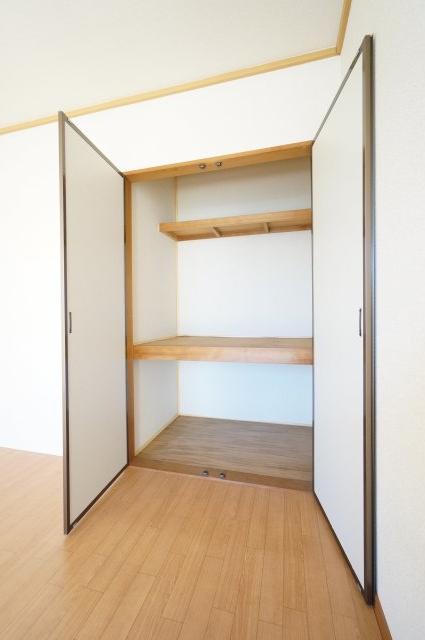 収納　※反転タイプの写真になります。