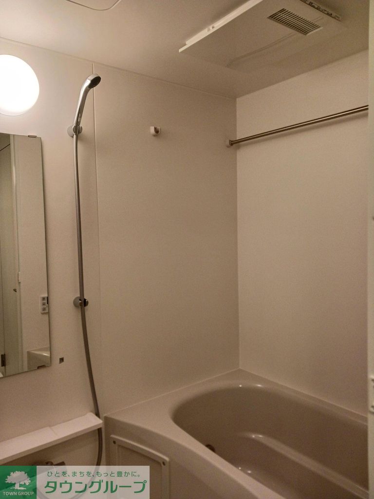バス・シャワールーム　バス