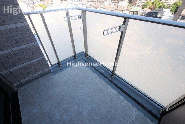 バルコニー　広々としたバルコニーです