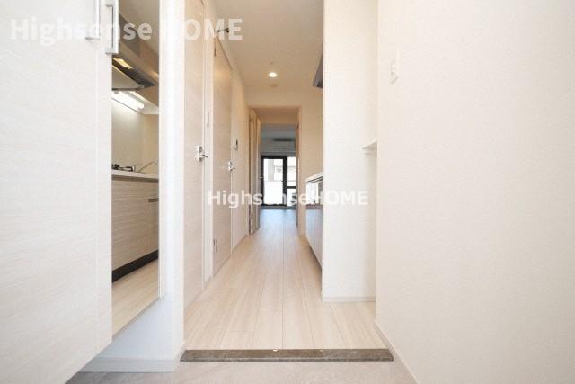 玄関　収納もある玄関です