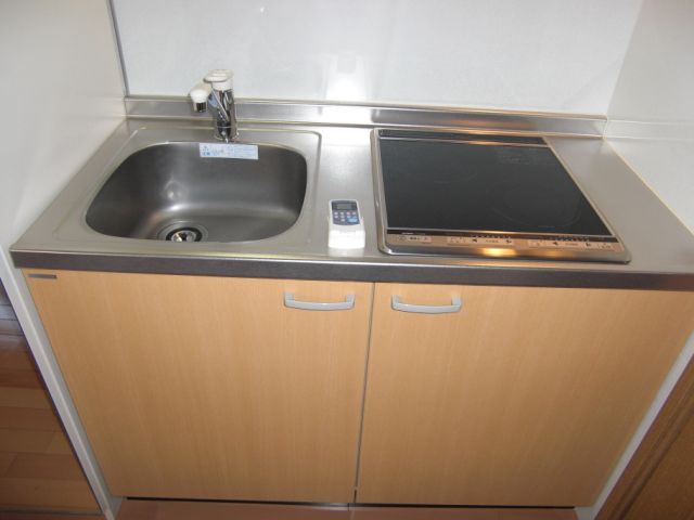 キッチン　ＩＨ付きです