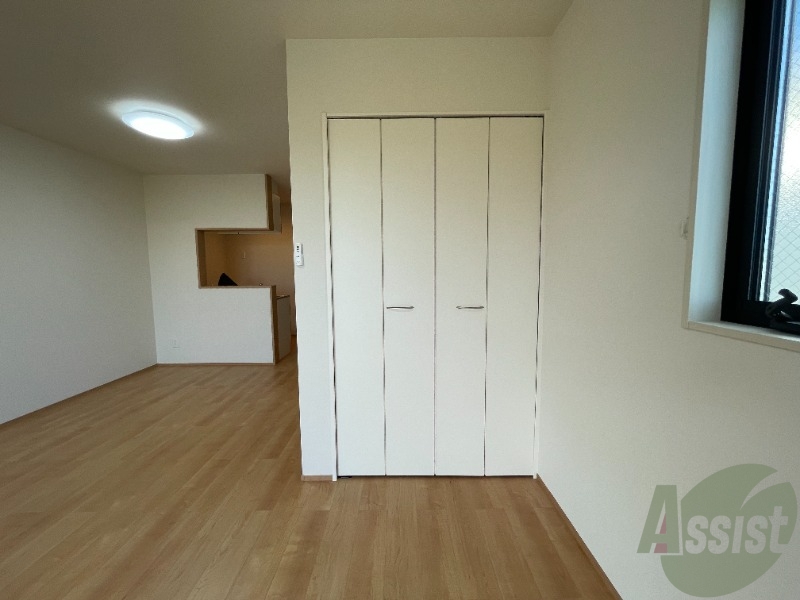 収納　洋室のクローゼット。広さは十分そうです。