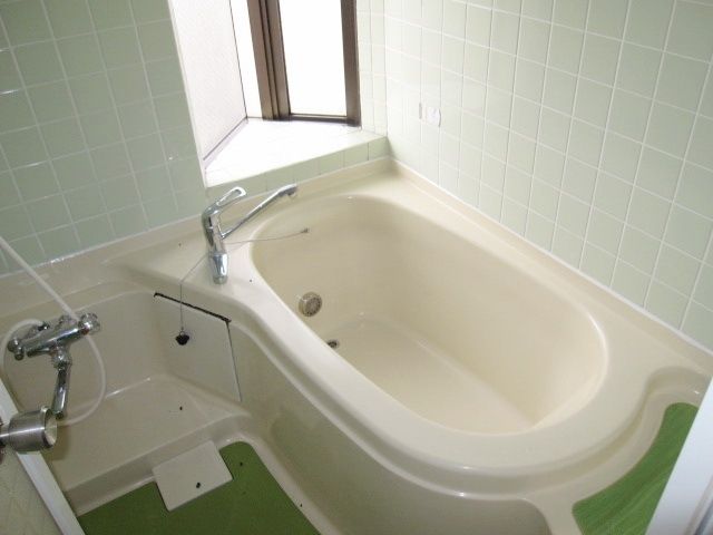 バス・シャワールーム　★清潔感のあるバスルーム★