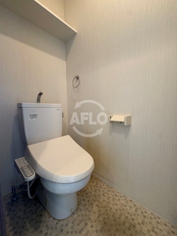 トイレ　ウインズコート今福西　トイレ