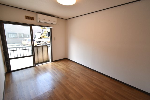 その他設備　照明　エアコン