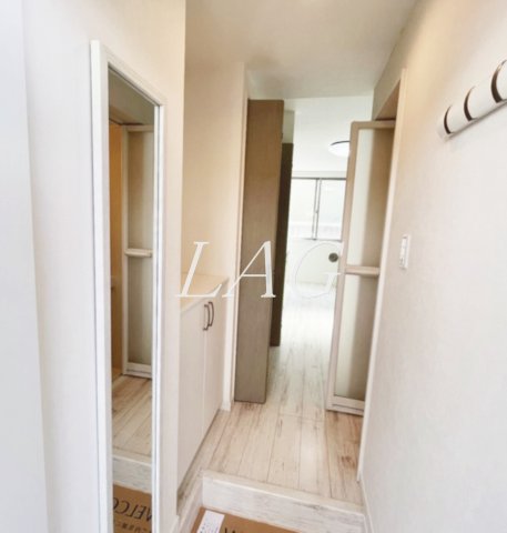 玄関　玄関です。