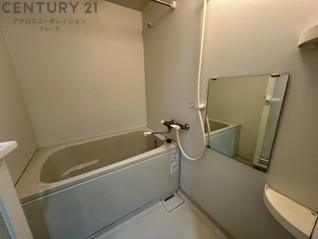 バス・シャワールーム　浴室乾燥機付きで便利！