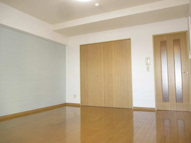 居室・リビング　10帖で１Ｋのお部屋です