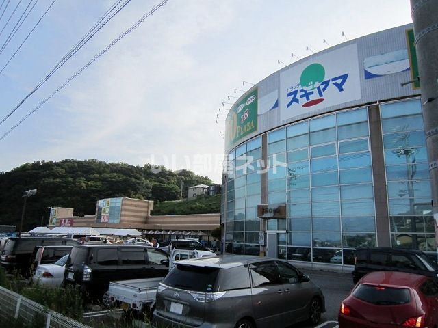 ショッピングセンター　ポートタウンミュー（ショッピングセンター）まで1500m