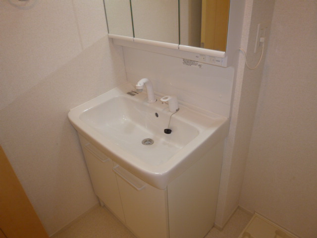 洗面設備　洗髪洗面化粧台