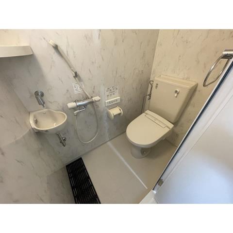 バス・シャワールーム