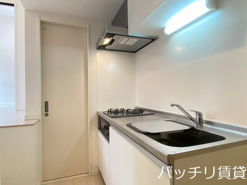 キッチン　同型タイプの為、現状を優先いたします。