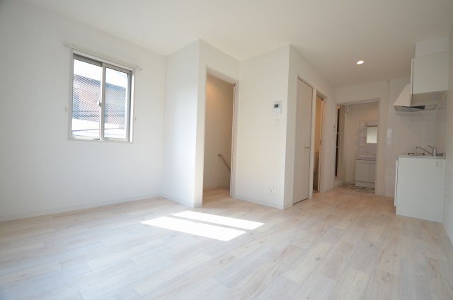 居室・リビング　別号室の写真です