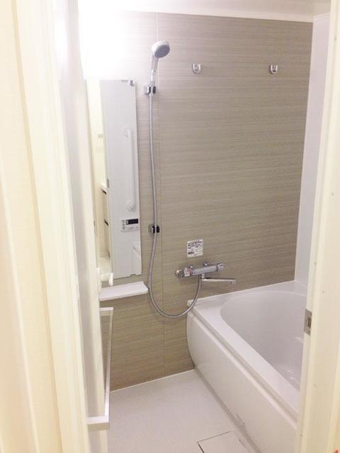 バス・シャワールーム　※写真は同タイプ住戸です。