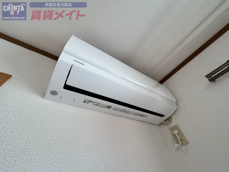 その他設備　エアコン２基つき