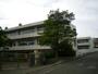 小学校　横浜市立新石川小学校（小学校）まで855m