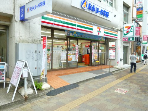 コンビニ　セブンイレブン 荻窪天沼小南店（コンビニ）まで257m