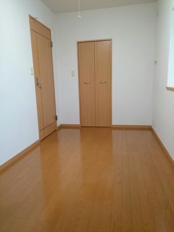 その他部屋・スペース　明るい色調の室内です