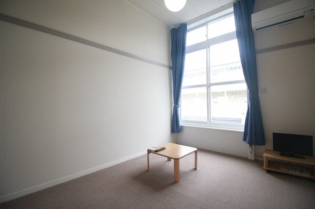 居室・リビング　※写真と現状が異なる場合は現状を優先