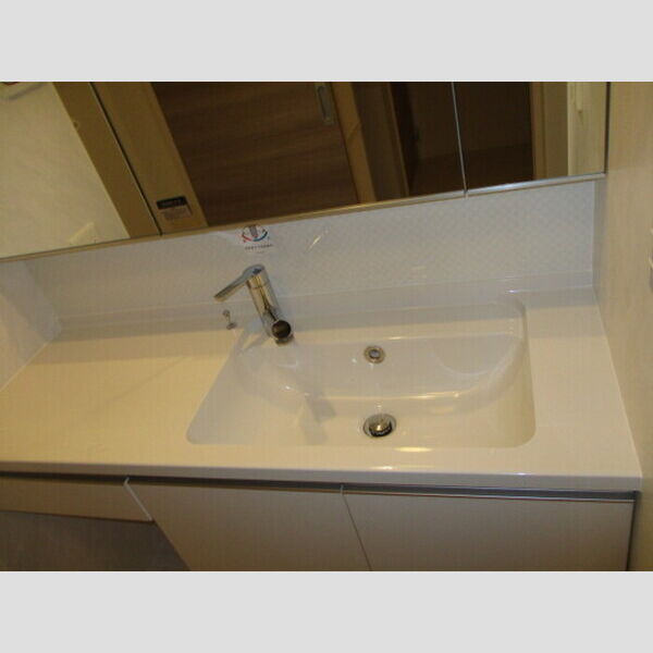 洗面設備　洗髪洗面化粧台