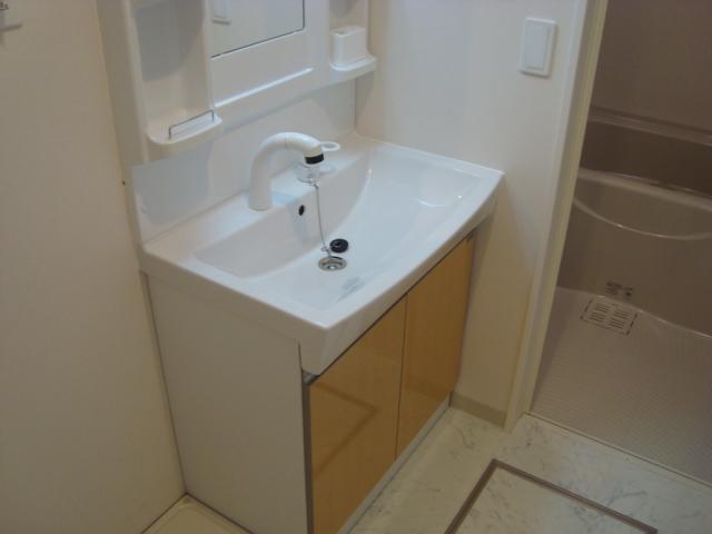 洗面設備　洗髪洗面化粧台