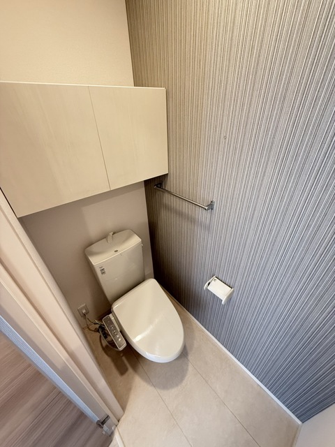 トイレ　別部屋参考写真です