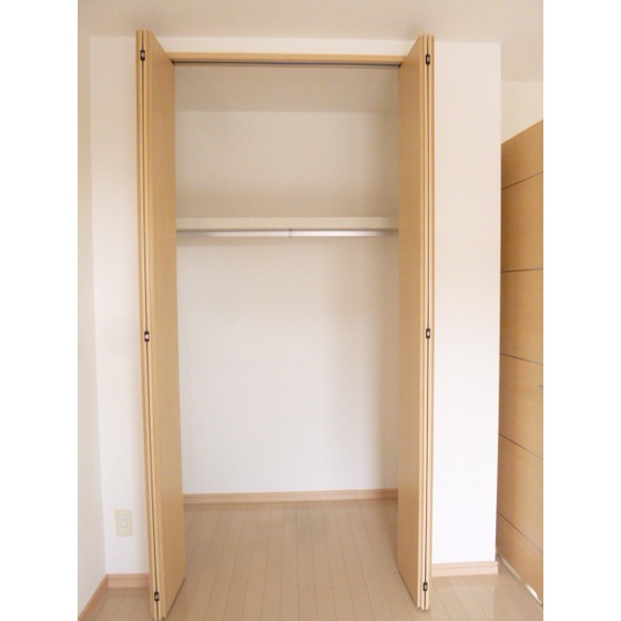 収納　クローゼット