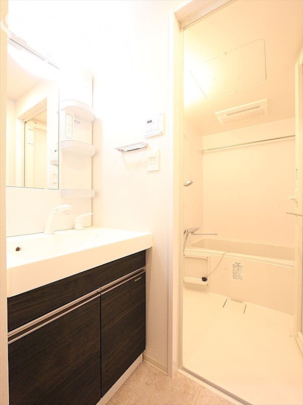 洗面設備　洗面所