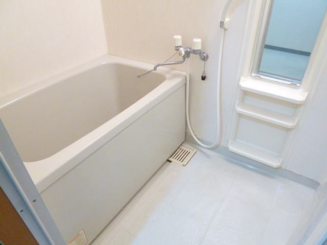 バス・シャワールーム　※同物件・同タイプの写真です。