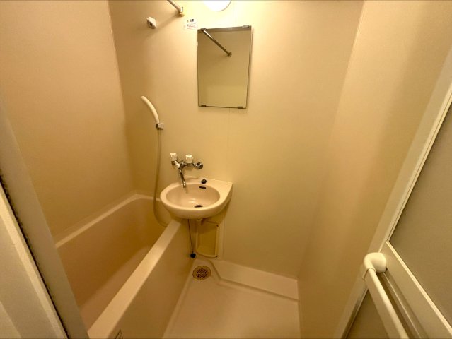 バス・シャワールーム　類似物件の写真となります。※イメージ、現状優先。