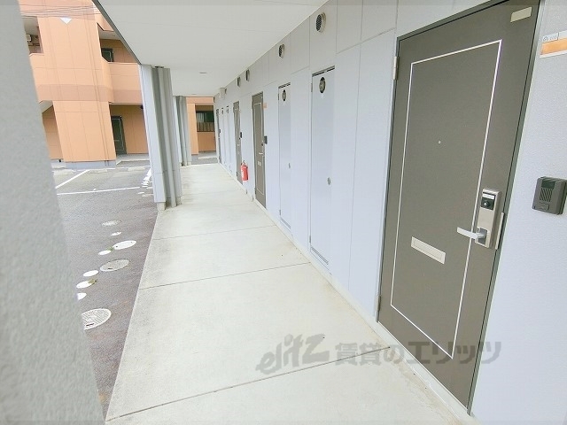 ロビー　ロビー