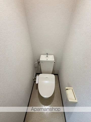 ＪＲ東海道本線 浜松駅 バス乗車時間：15分 最寄りバス停で下車 徒歩4分 3階建 築25年のトイレ写真
