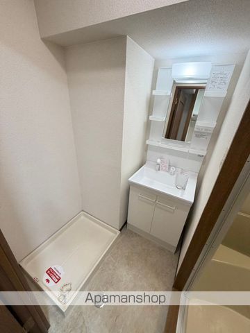 ＪＲ東海道本線 浜松駅 バス乗車時間：15分 最寄りバス停で下車 徒歩4分 3階建 築25年の内装写真