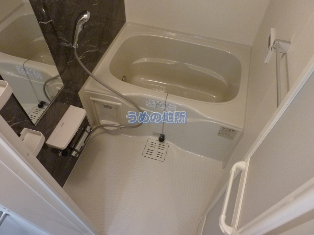 バス・シャワールーム　浴室