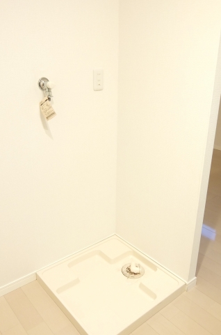 その他　洗濯機置き場　※参考写真