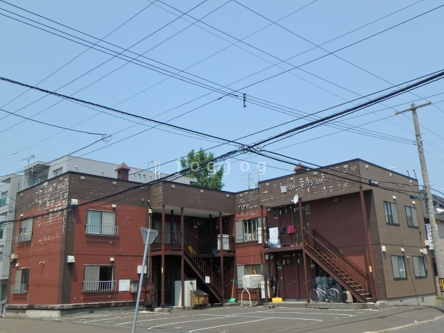 建物外観　建物外観