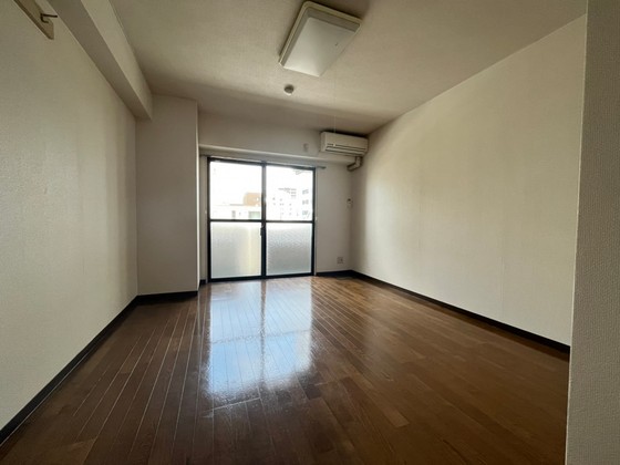 居室・リビング　※別部屋の写真です