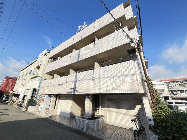 建物外観　外はこのようになっています