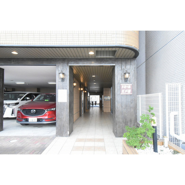 エントランス　エントランス