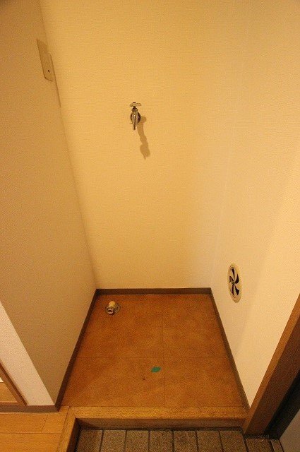 その他　同物件別号室のものです。