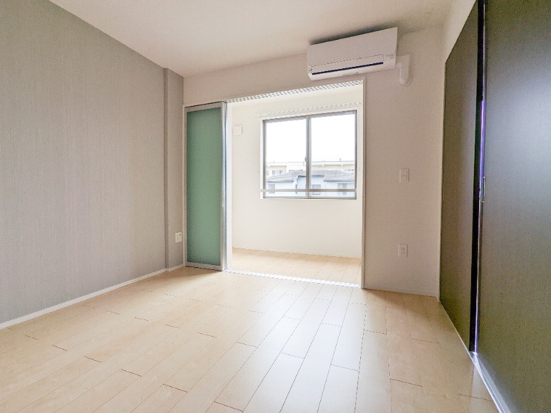 居室・リビング　図面と現状に相違がある場合には現状を優先