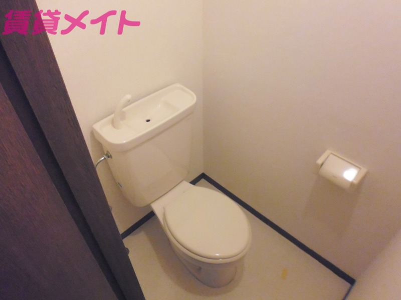 トイレ　別部屋参考写真です