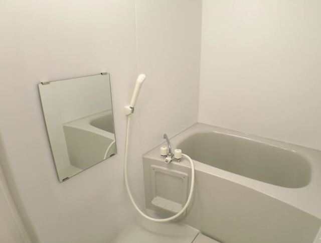 バス・シャワールーム　別部屋参考写真